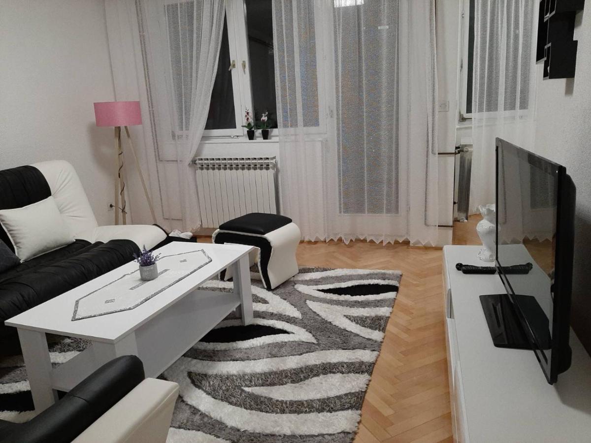 Apartman Hana Sanski Most Exterior foto