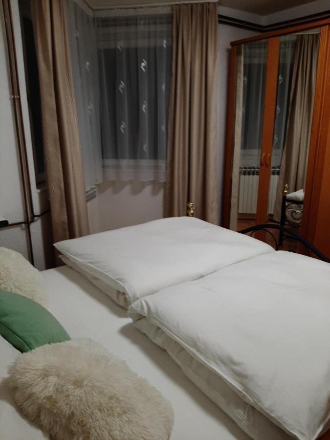 Apartman Hana Sanski Most Exterior foto
